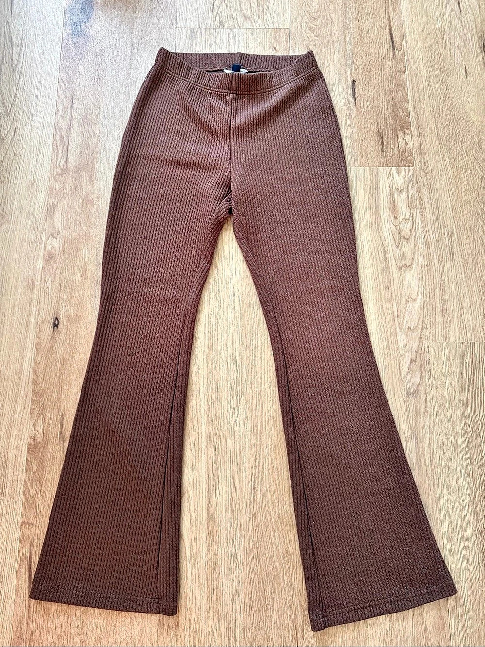 American Eagle Brown Flare Pants Size Small Like New